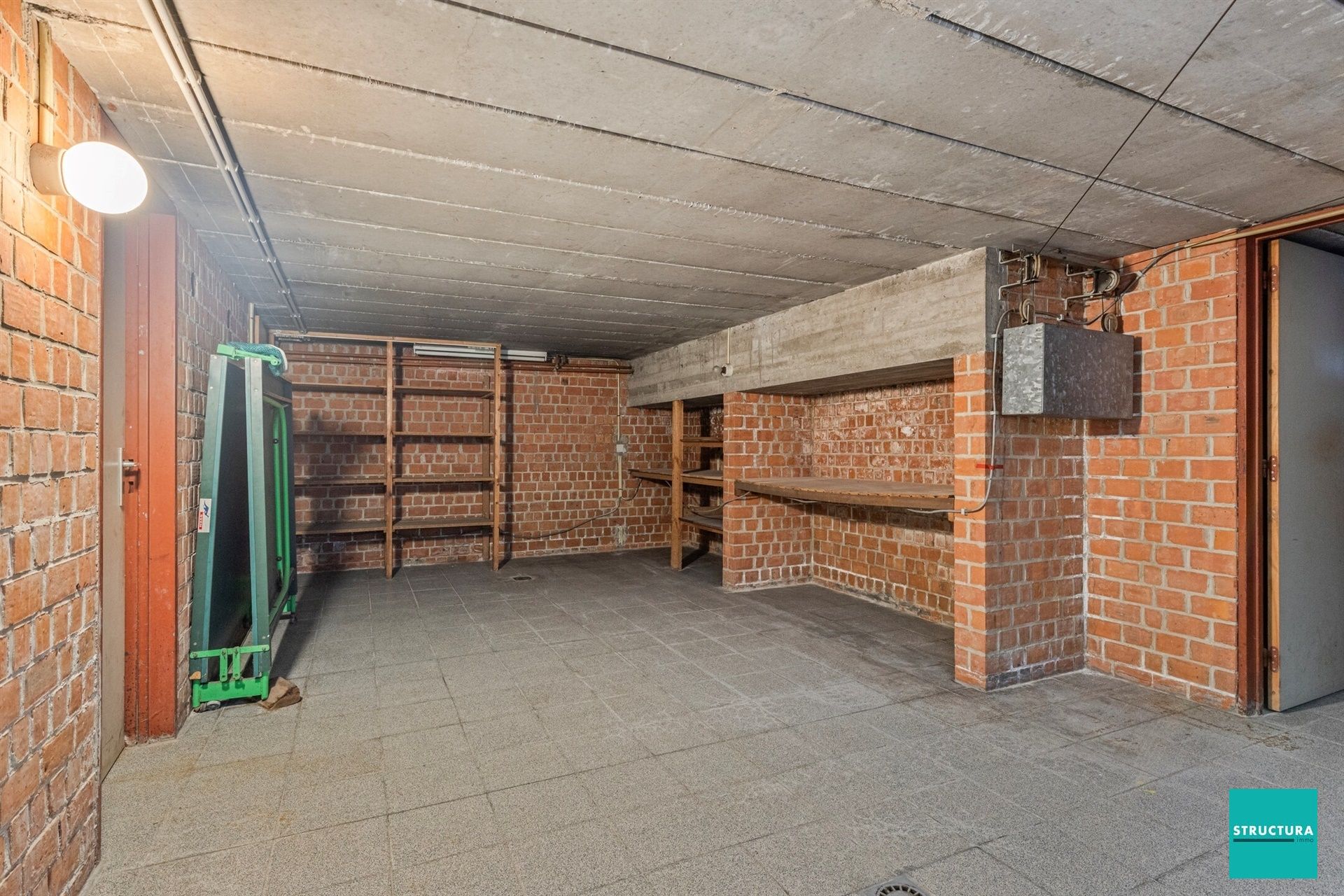 Woning op toplocatie met achterliggend groen foto 19