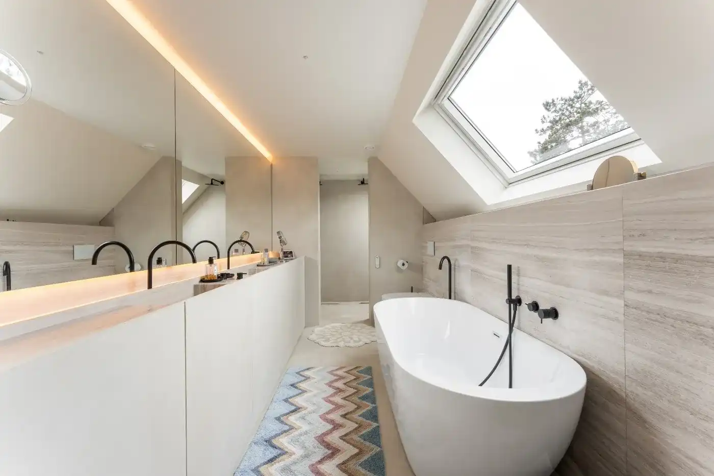Exclusieve en zeer ruime villa gelegen in een paadje in het Zoute foto 16