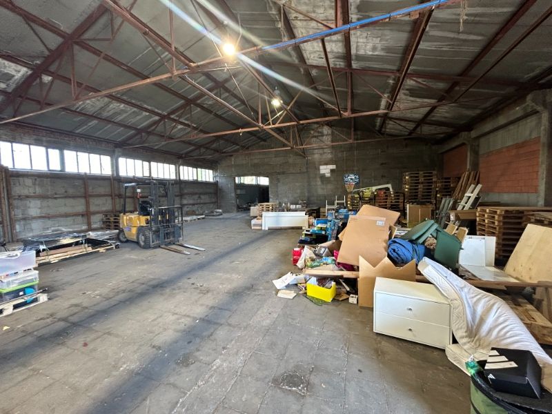 Ruime magazijn- of atelierruimte van 833 m² foto 7