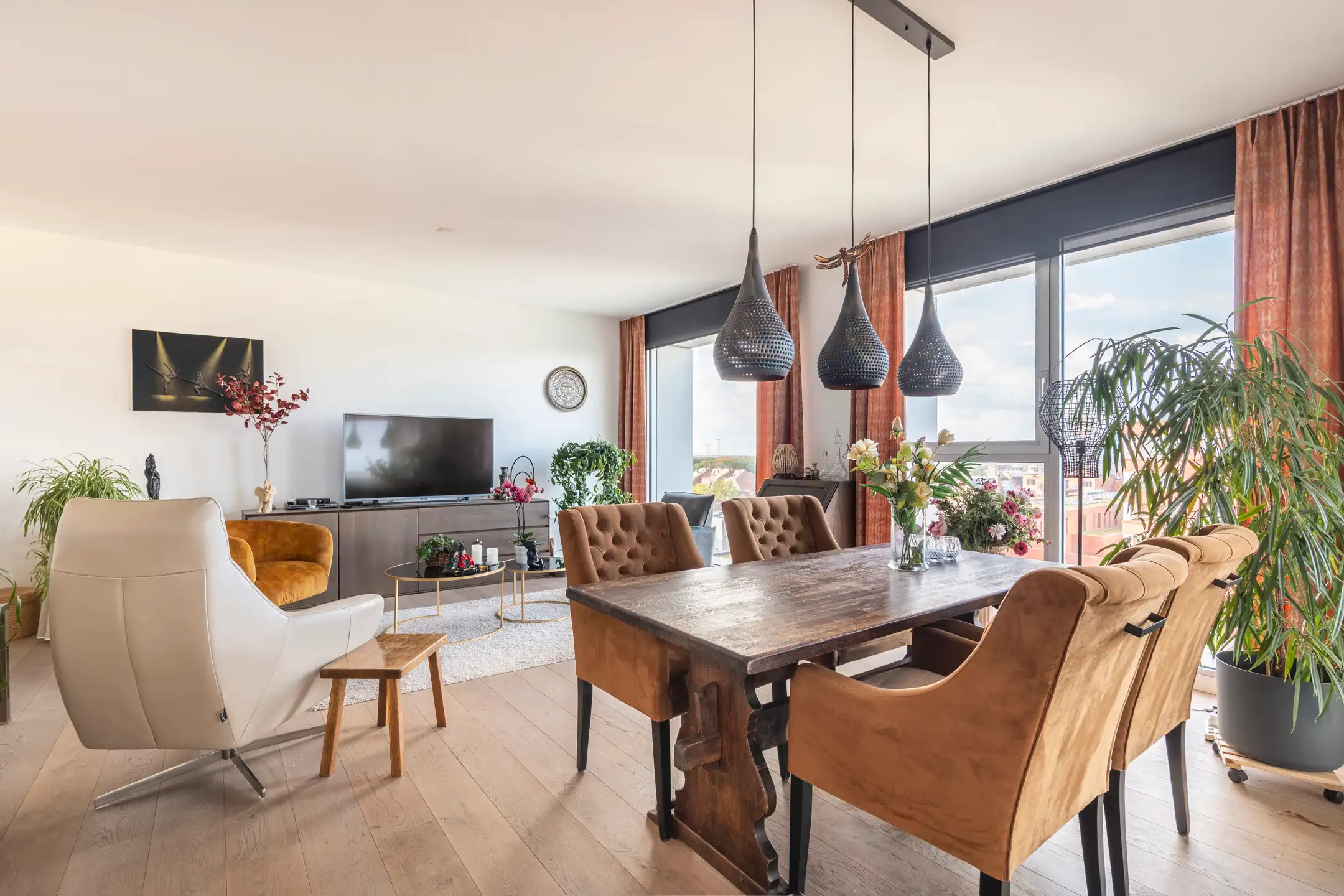 Luxe appartement met 3 slaapkamers in Turnova Toren foto 2