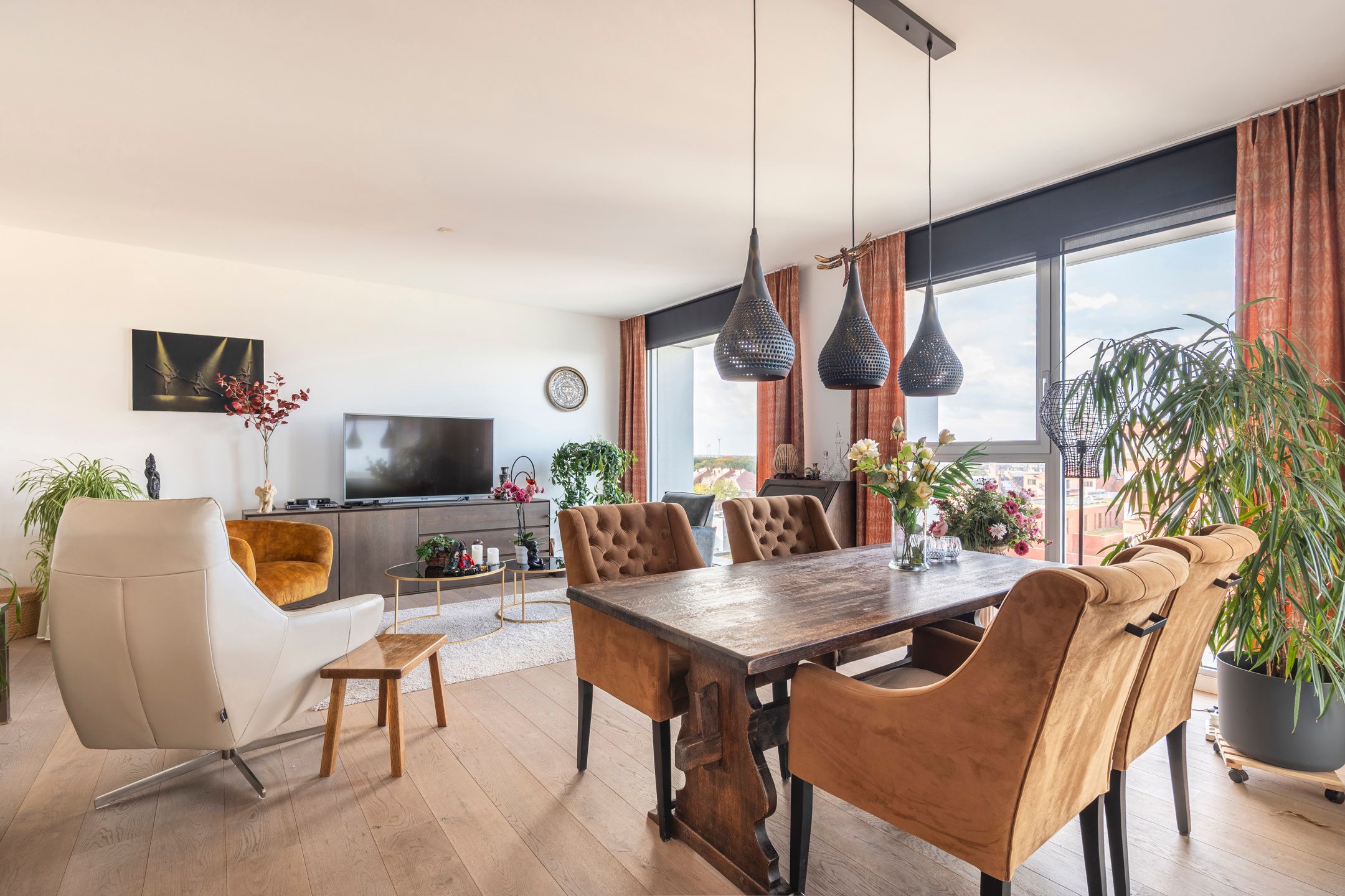 Luxe appartement met 3 slaapkamers in Turnova Toren foto 2