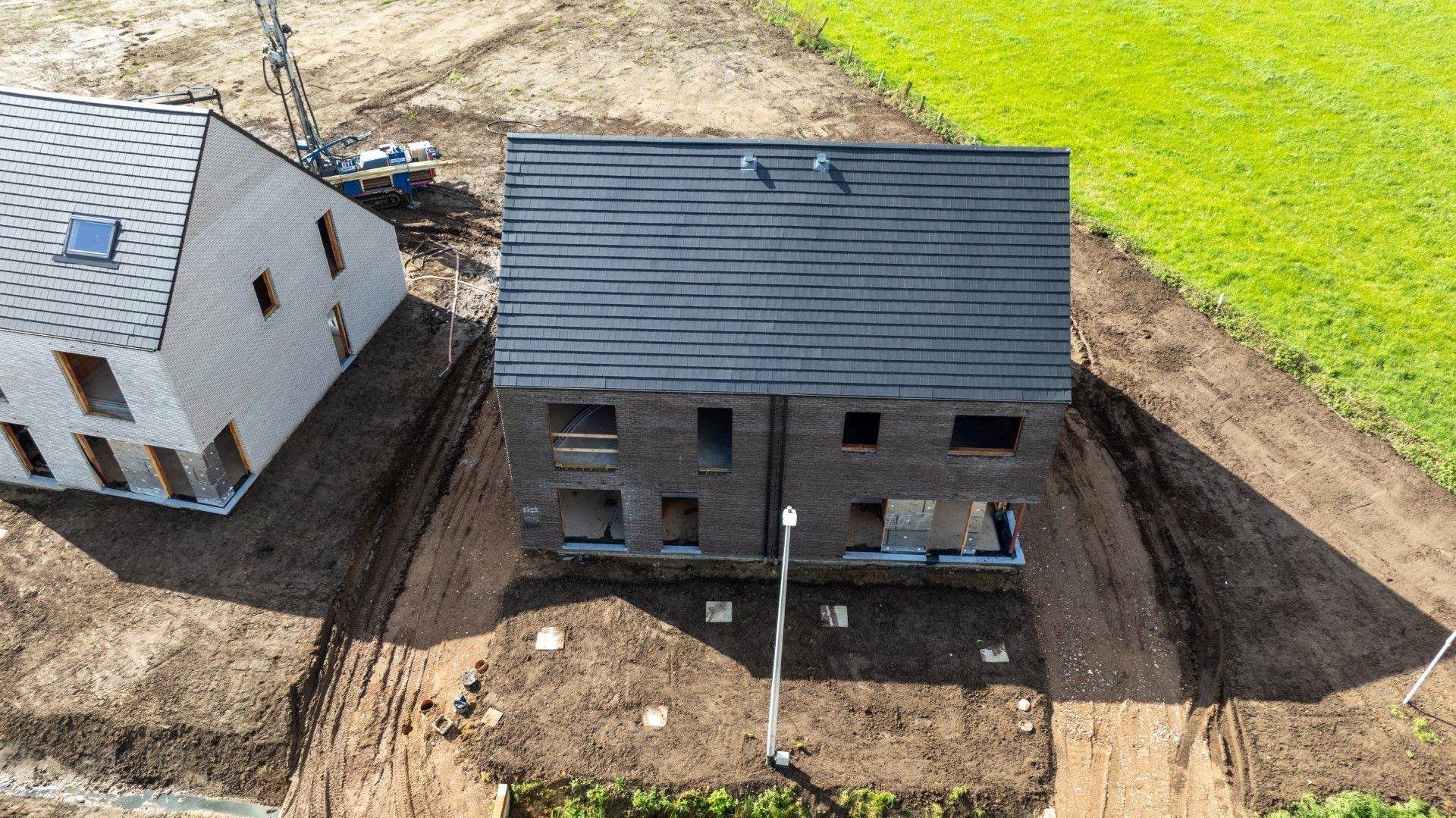 Ruime halfopen bebouwing met zuid gerichte tuin foto 8