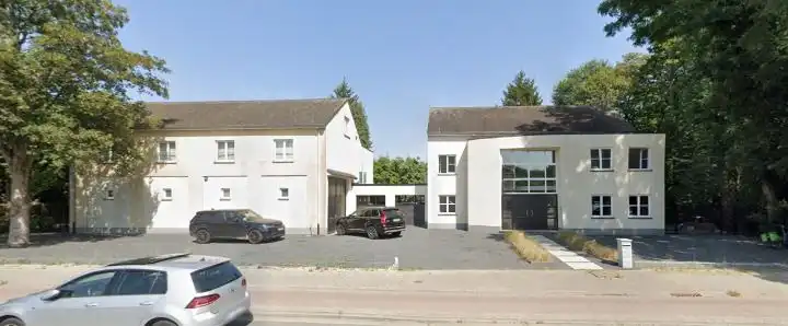 Mechelsesteenweg 185-187, 2540 Hove foto {{pictureIndex}}