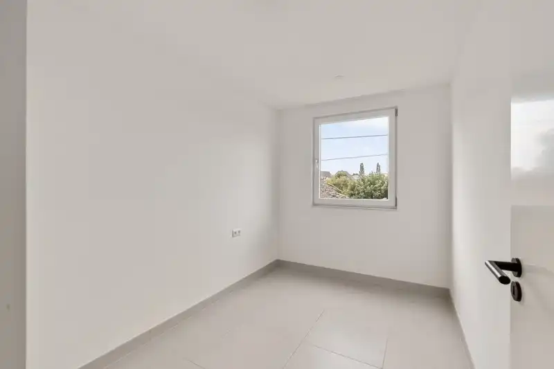 BEN woning met 4 slaapkamers en tuin foto 18