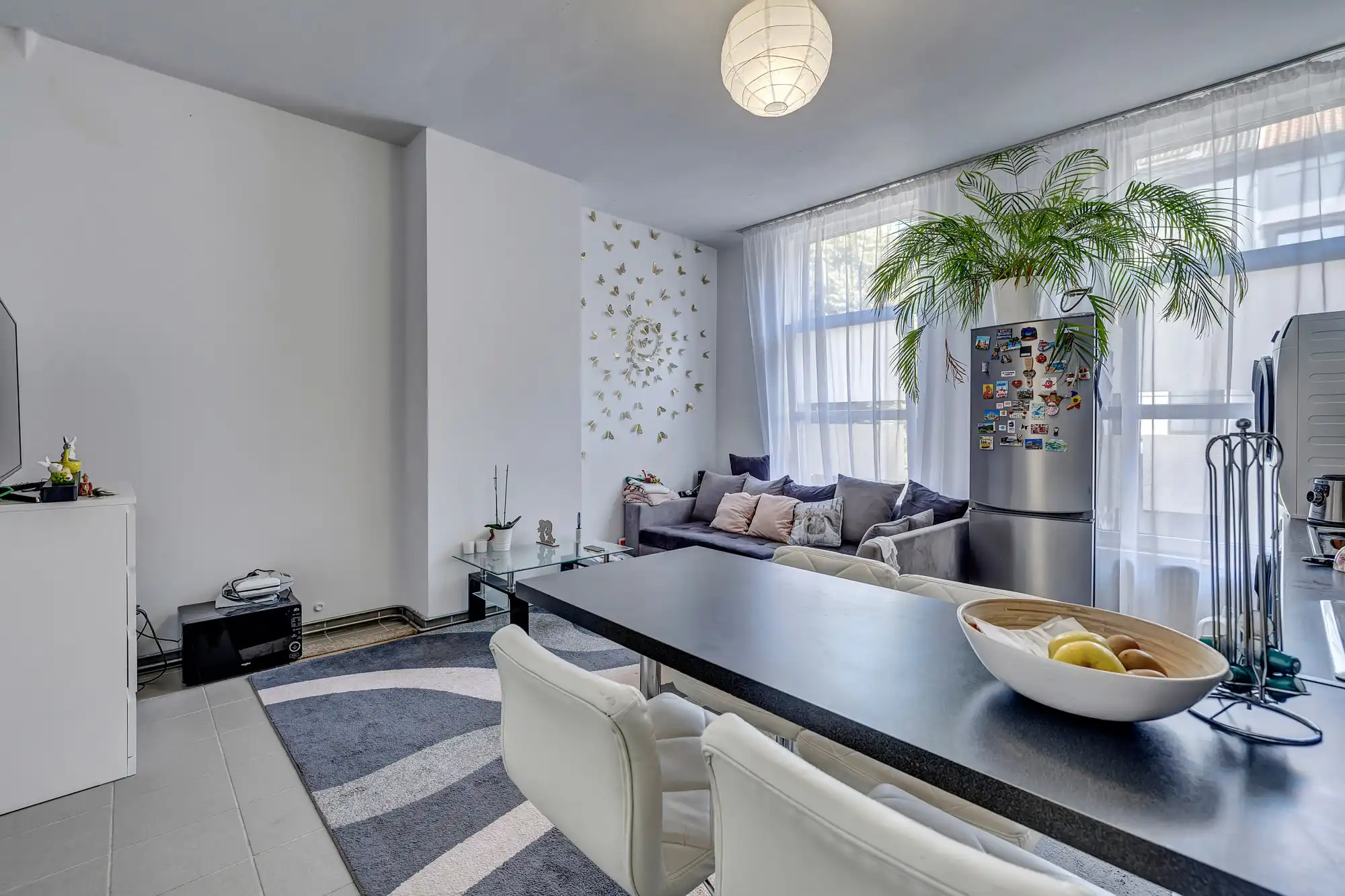 Appartementsgebouw met handelsgelijkvloers in Molenbeek foto 2