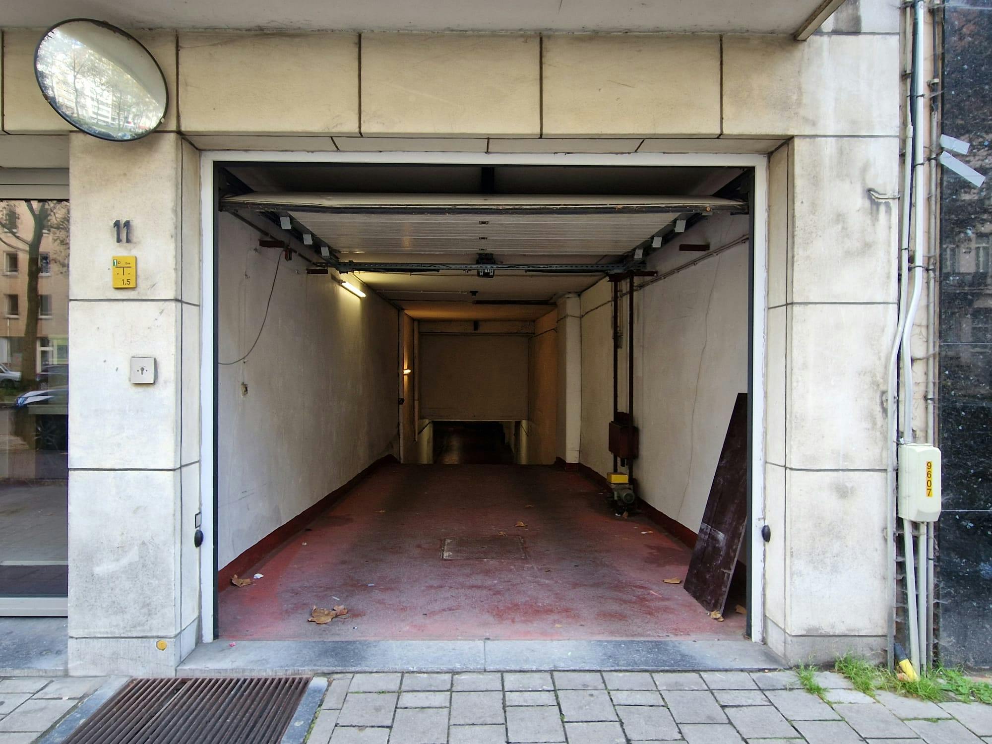 Autostaanplaatsen te koop op centrale locatie in Antwerpen foto 7