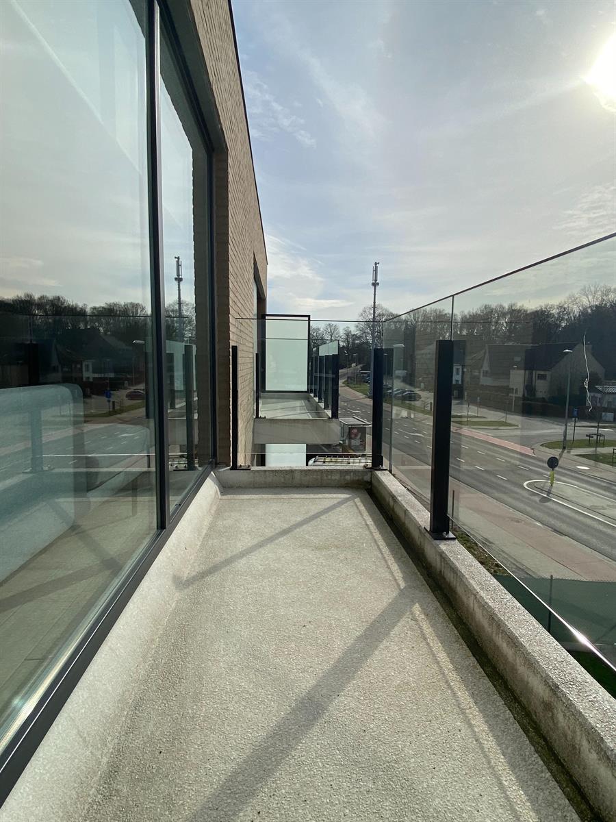 Appartement met zuidwest gericht terras te Aalst! foto 19