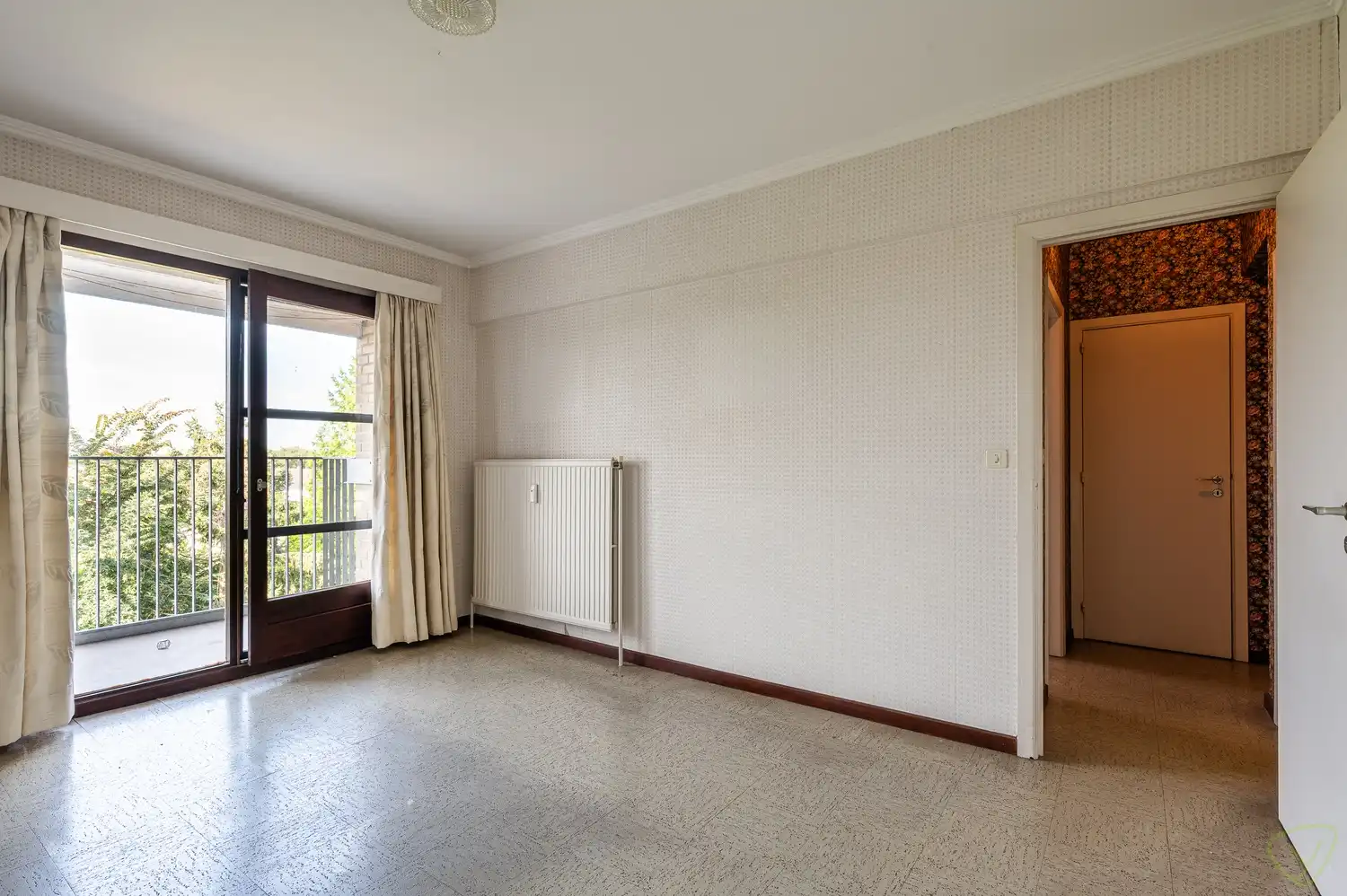 Lichtrijk appartement met twee terrassen en garage in centrum Eeklo foto 9