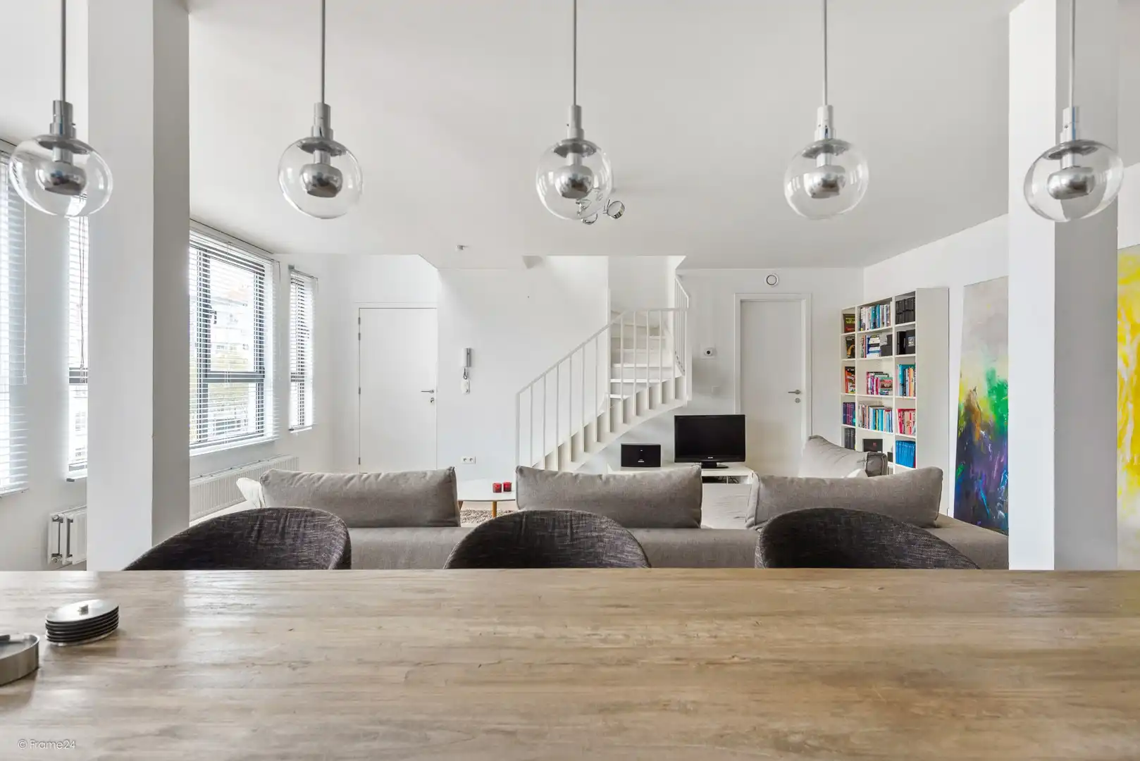 DUPLEX APPARTEMENT MET TWEE SLAAPKAMERS EN TERRAS foto 9