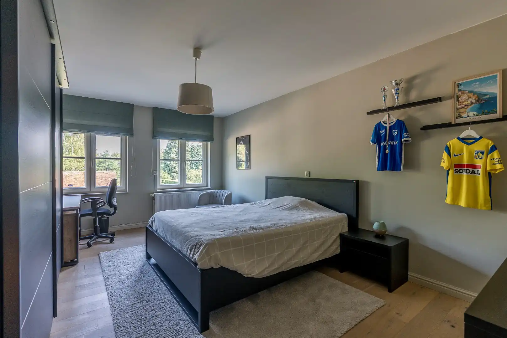 Ruime, karaktervolle en kwalitatief afgewerkte woning op een rustige ligging in Gompel. foto 22