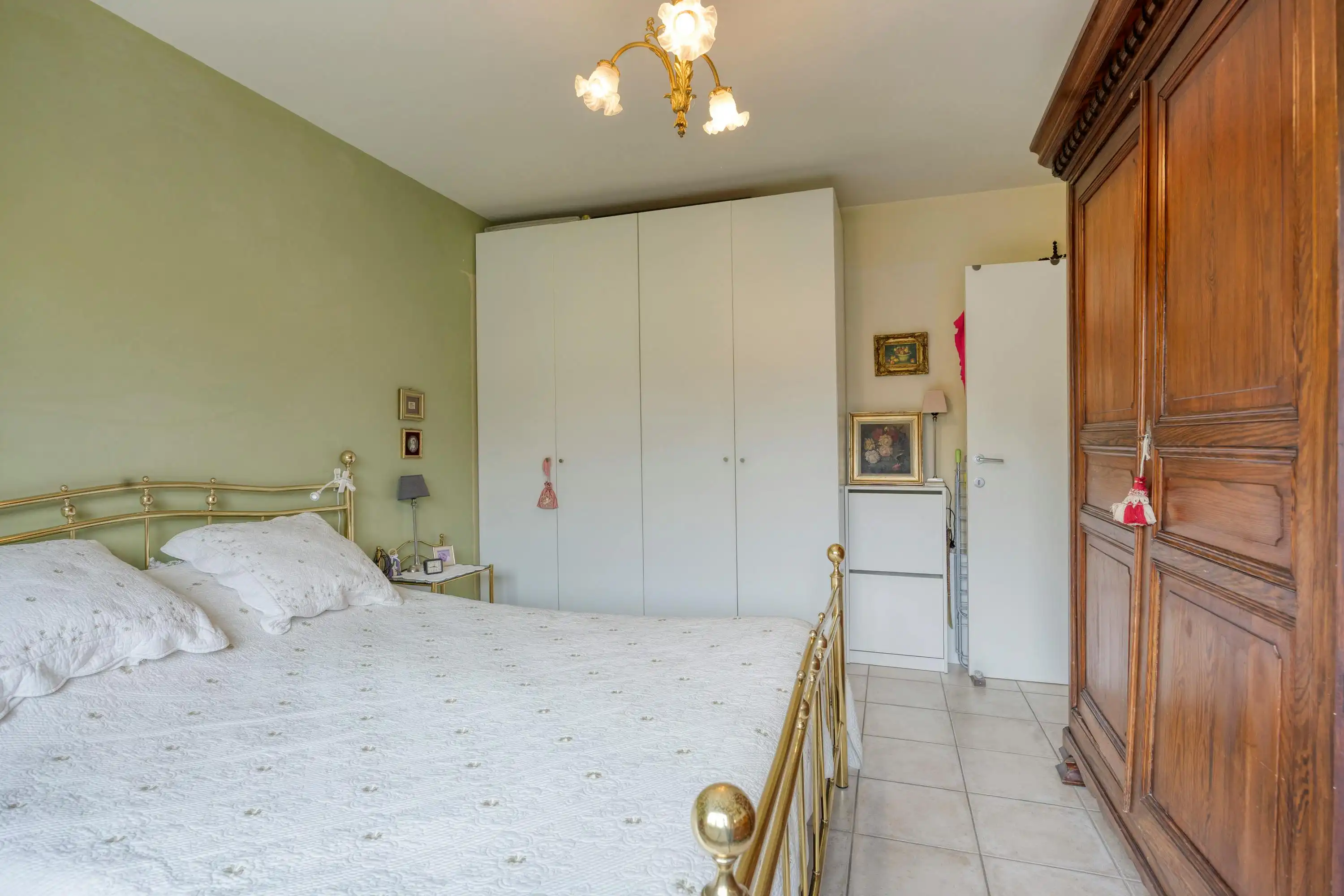 Lichtrijk appartement te koop in residentiële wijk te Jette foto 10