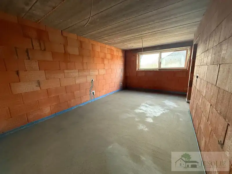 Moderne, energiezuinige woning- volledig afgewerkt incl. carport. foto 7