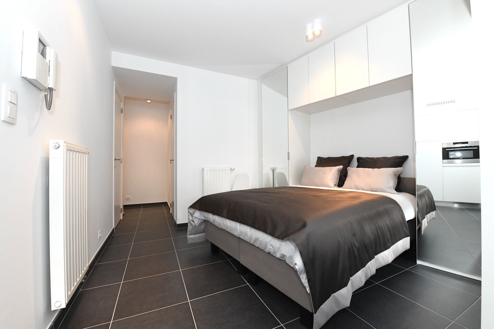 Modern appartement met zonnig terras op een zucht van het strand foto 7