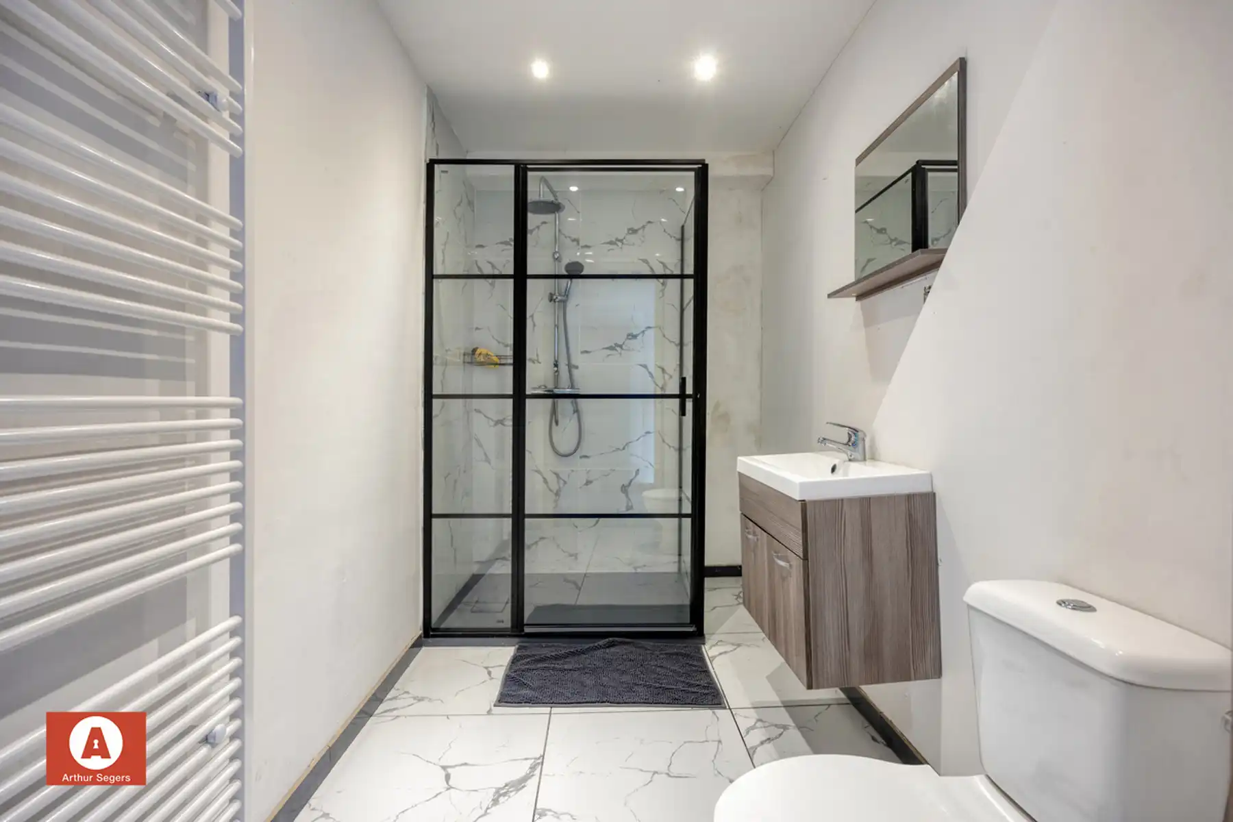 Veder af te werken/te renoveren gezinswoning mét achterbouw foto 18