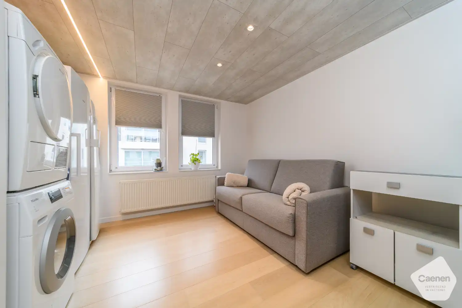 Ruim en lichtrijk appartement te koop in hartje De Panne foto 8