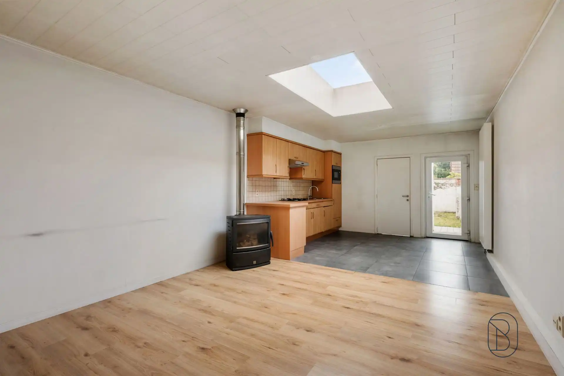 Topgelegen karaktervolle woning met 3 SLK en leuke stadstuin foto 13