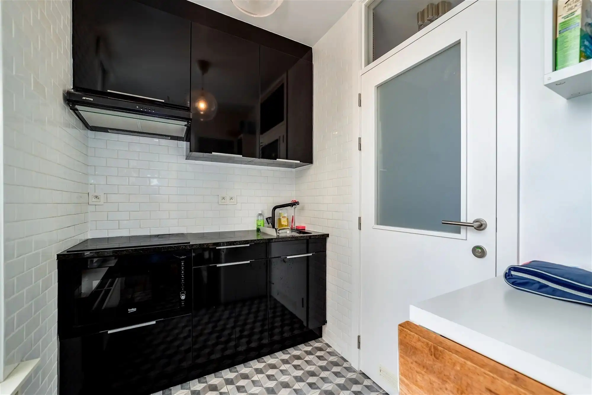 Gerenoveerde studentenkamer vlakbij Park Spoor Noord  foto 4