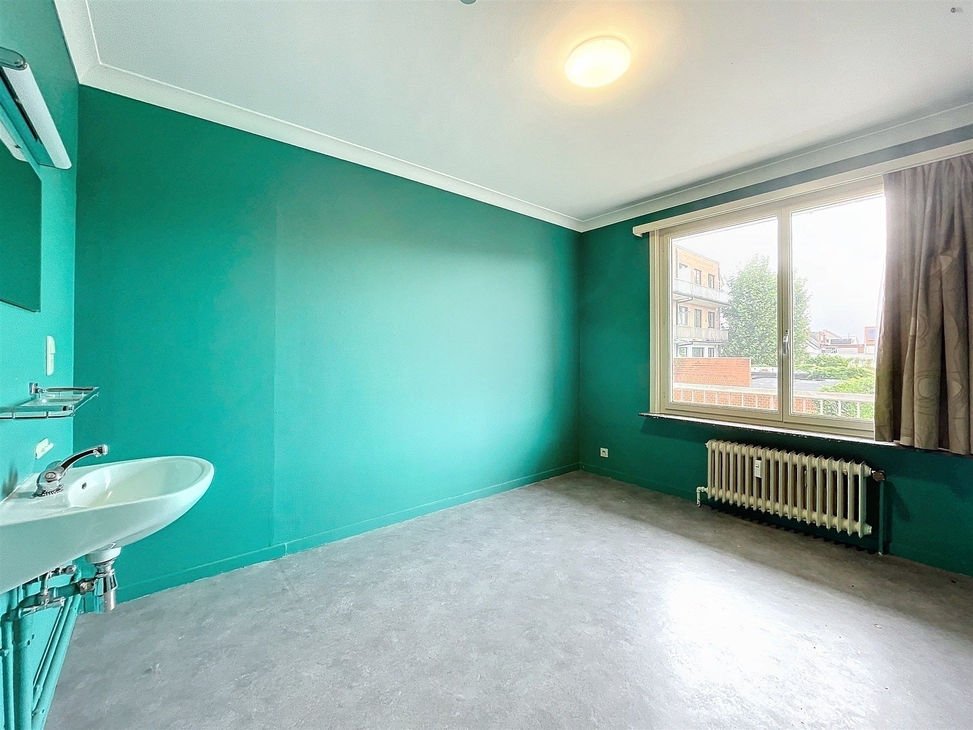 Ruim appartement met 4 slaapkamers en terras in Sint-Niklaas foto 10