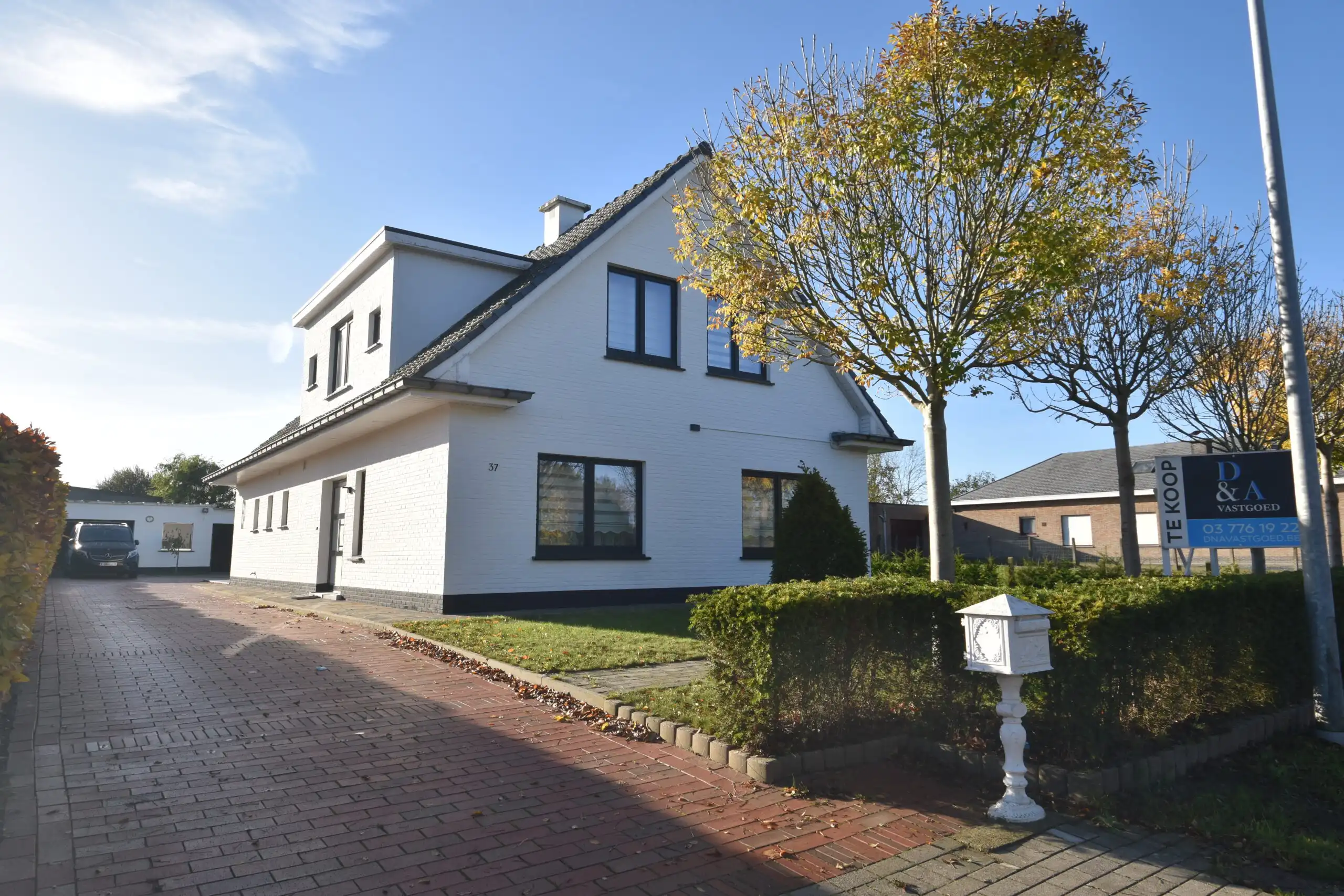 Villa waar alles klopt – ruimte, rust en comfort in Nieuwkerken foto {{pictureIndex}}