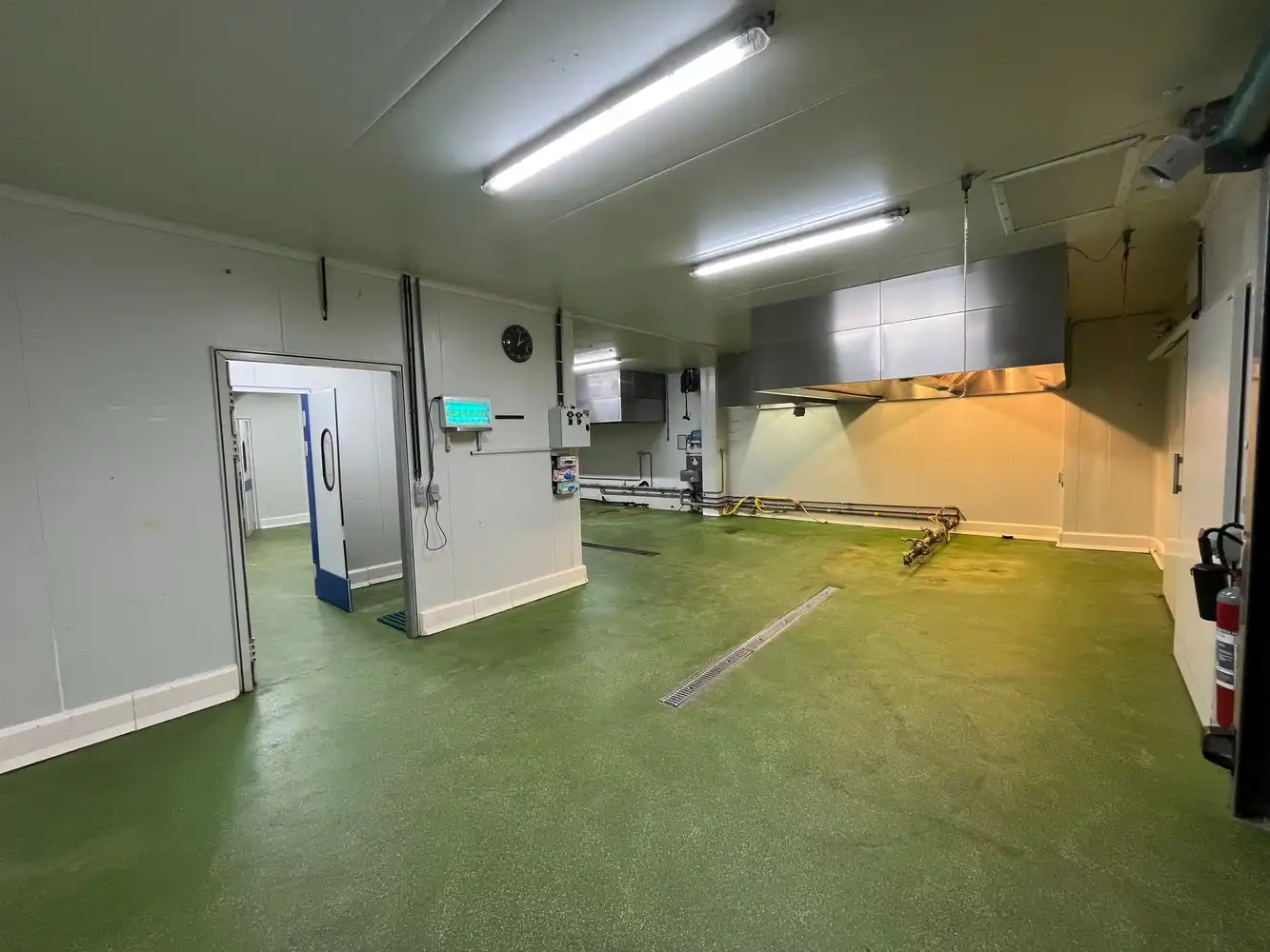 Bedrijfsgebouw 1780m² op 30a63ca foto 31