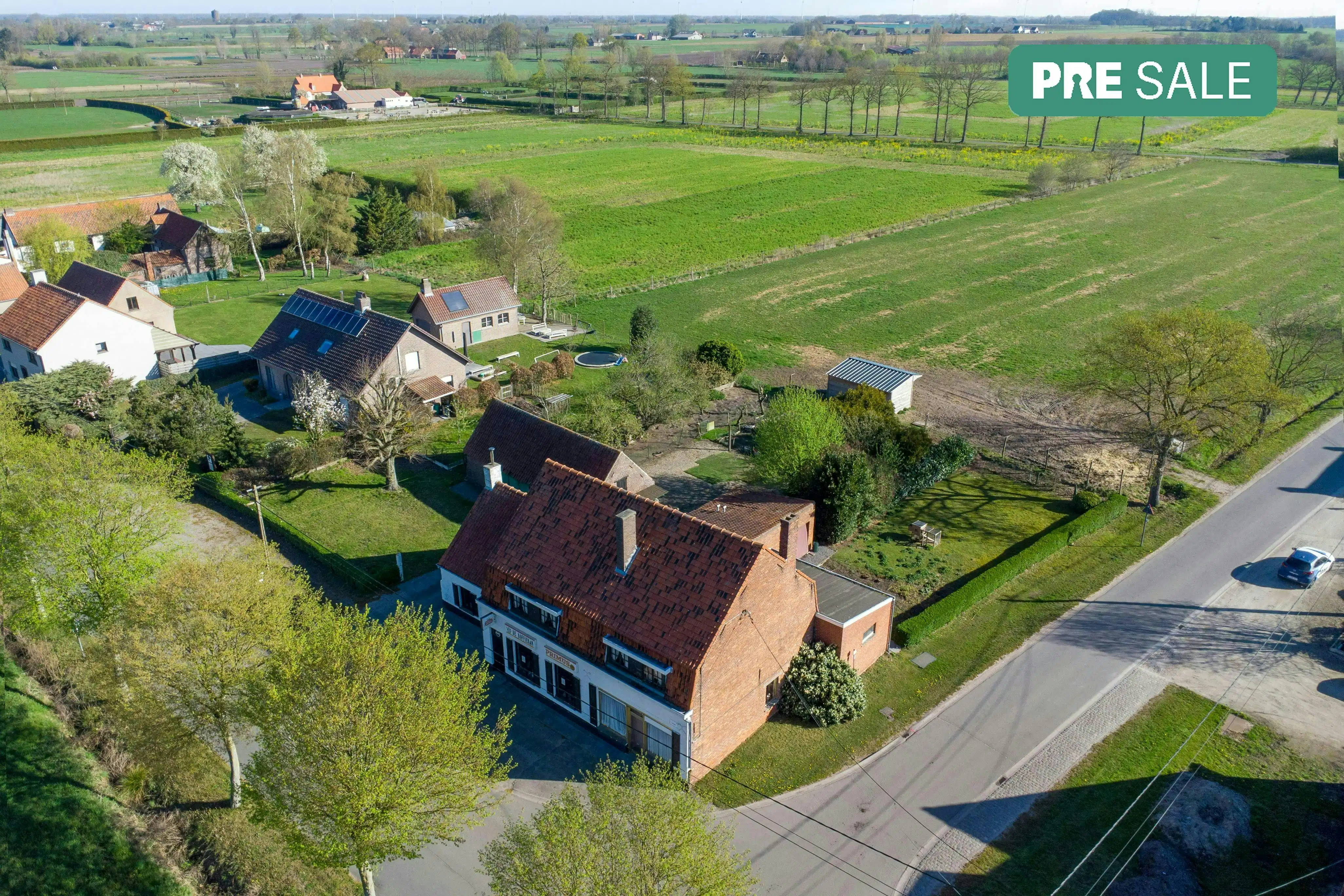 Hoofdfoto van de publicatie: Idyllisch gelegen eigendom "De Koffiekan" te Maldegem