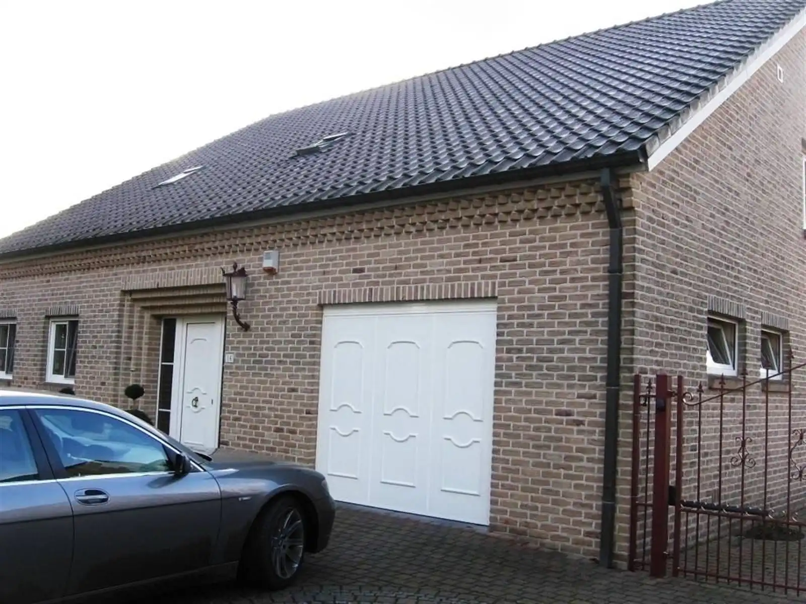 Appartement foto {{pictureIndex}}