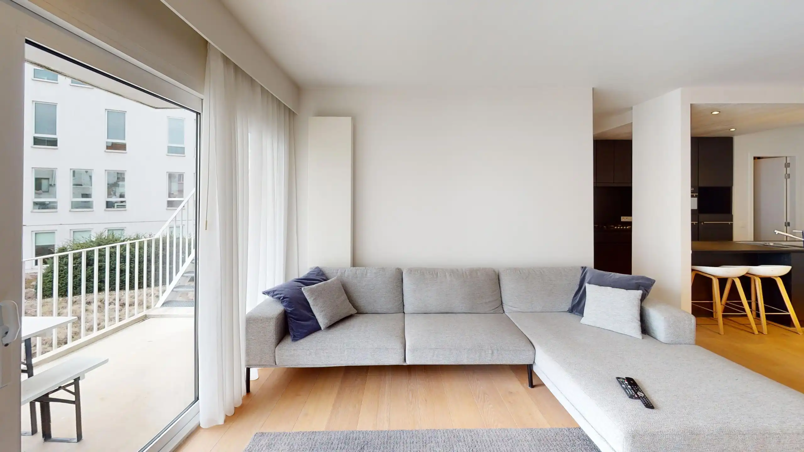 Gemeubeld één slaapkamer appartement op het Zuid. foto 2