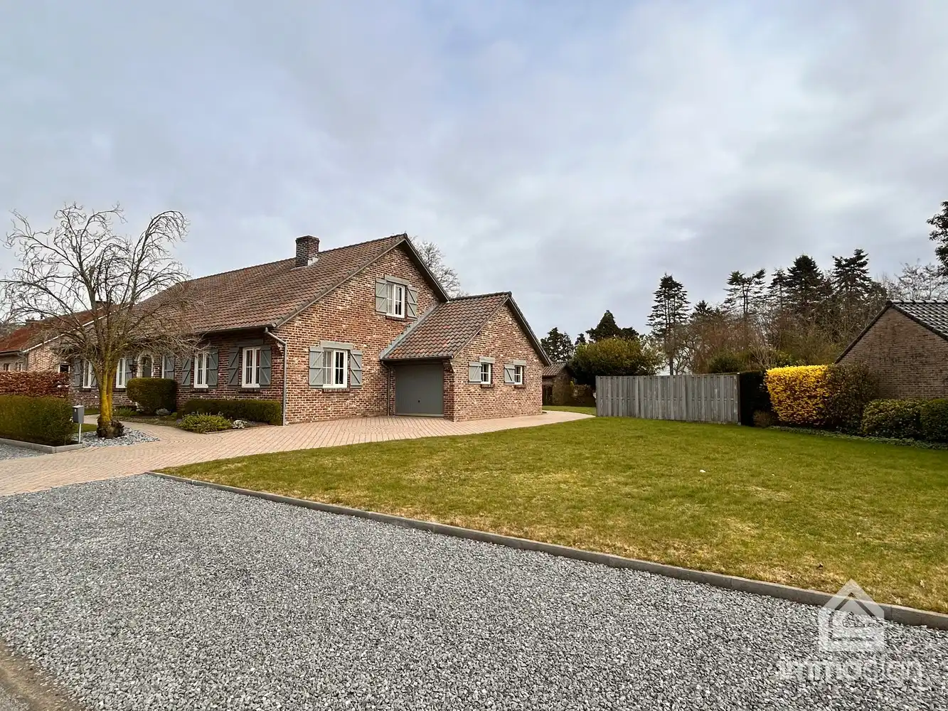 Charmante gezinswoning met landelijke uitstraling te Molenbeersel! foto 56