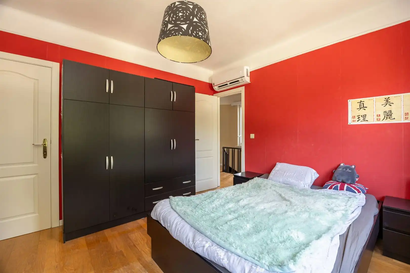 Instapklare halfopen woning in kindvriendelijke woonwijk. foto 18