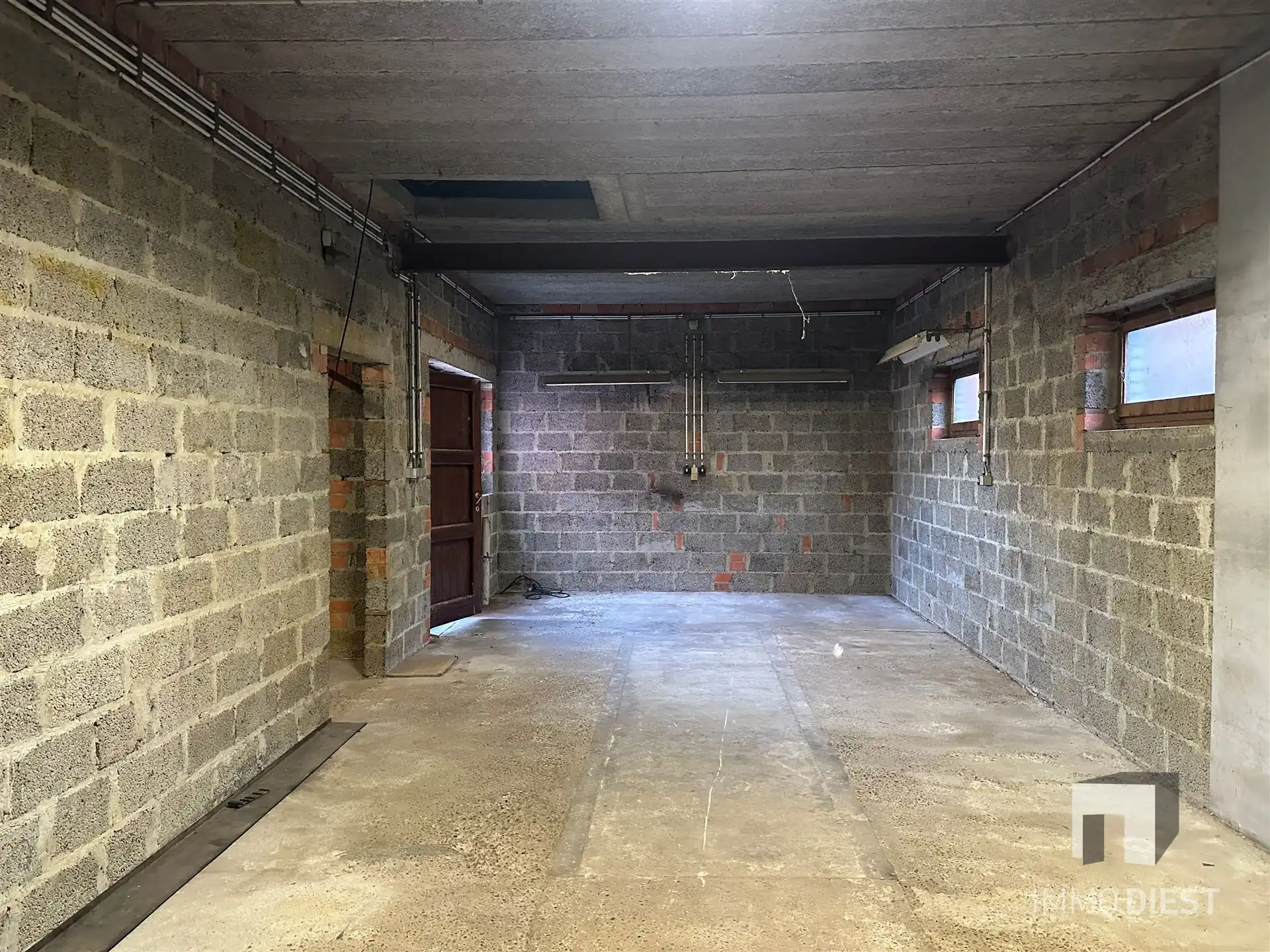 Landhuis met karakter en ruimte (min. 4 slpks) foto 32