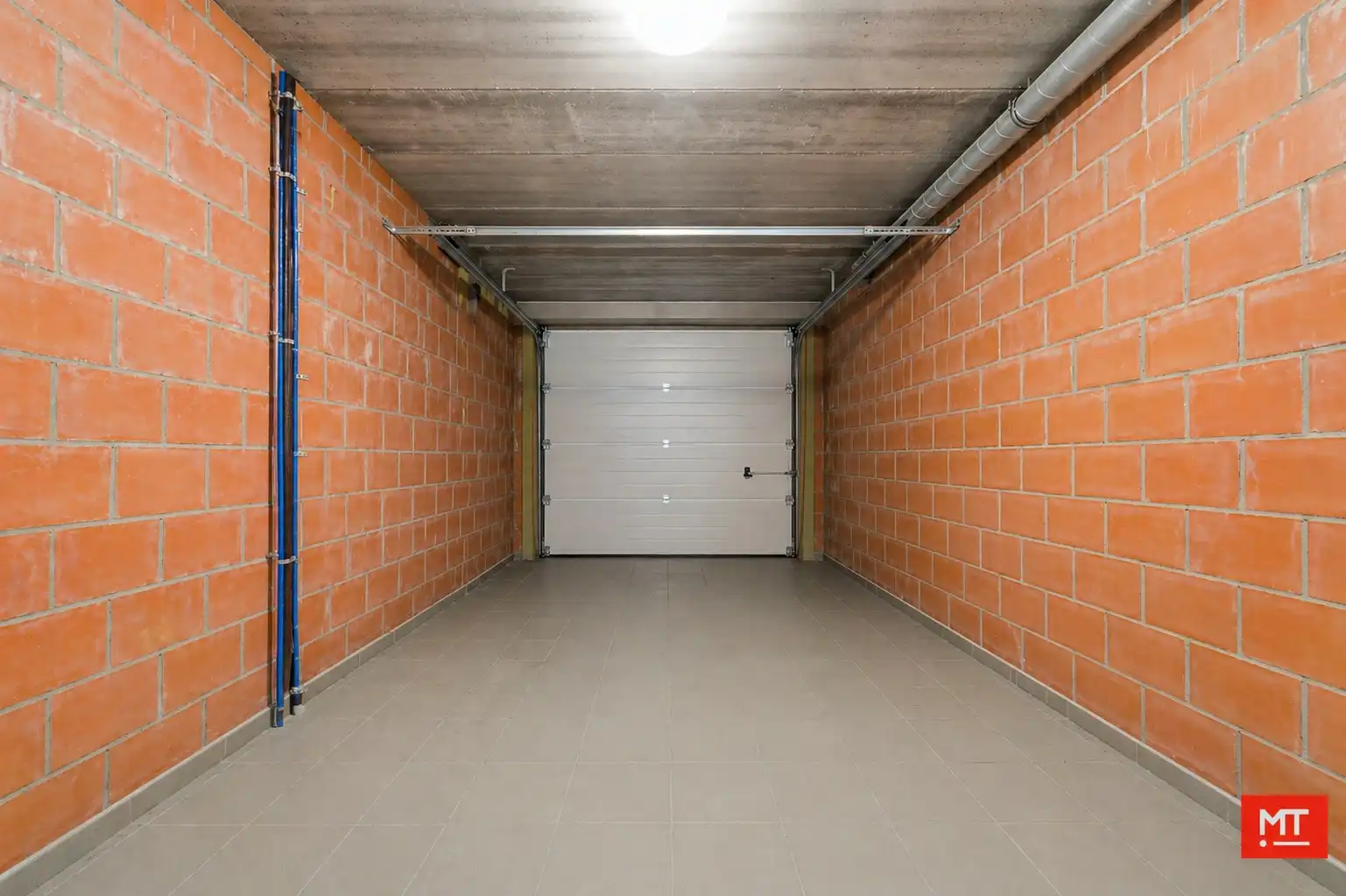 Recente, instapklare woning met 3 slpk, zonnige tuin en garage op het einde van een doodlopende straat in Langemark foto 15