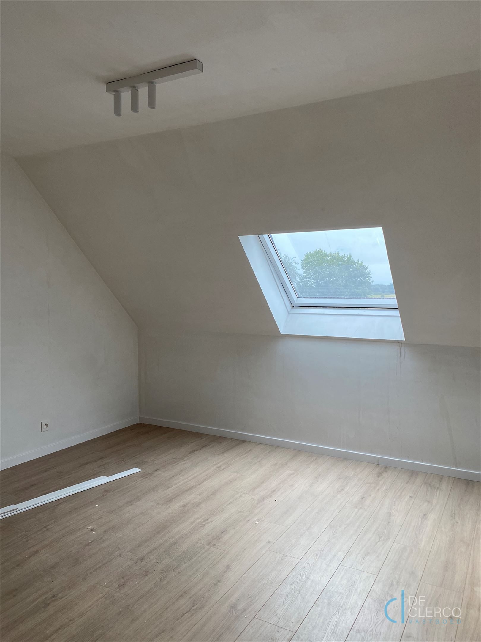 Halfopen nieuwbouwwoning met prachtig zicht te huur Laarne!  foto 8