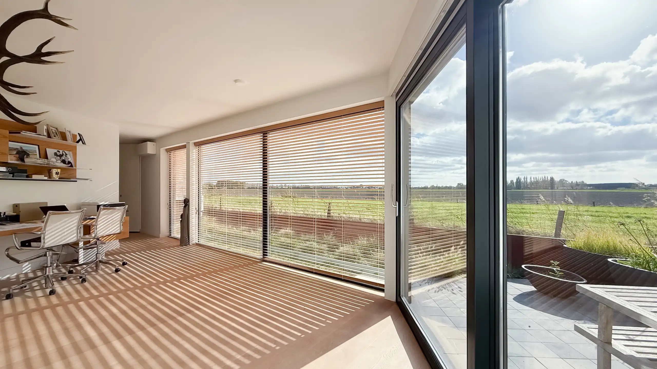 Exclusieve woning met open zicht op de polders in Knokke... foto 29