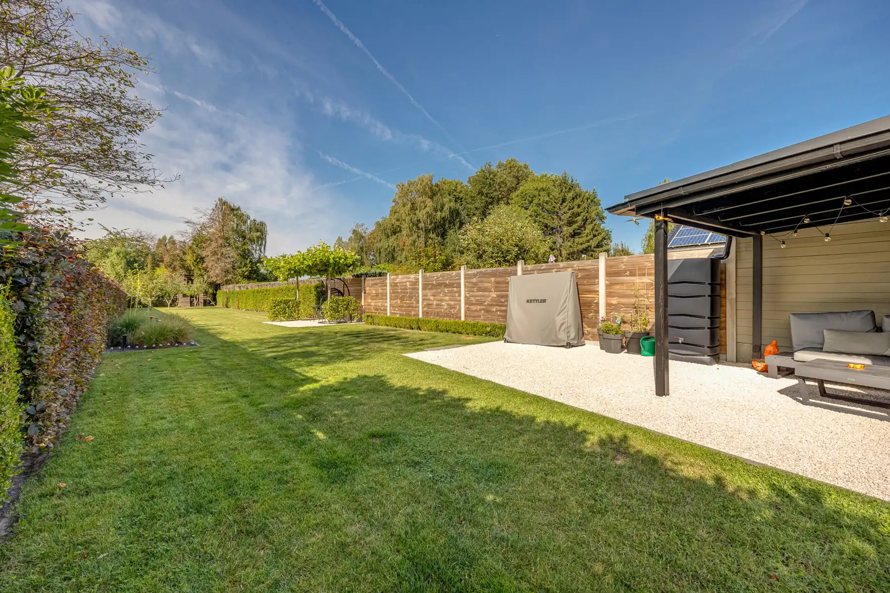 Instapklare woning met 3 slaapkamers en grote tuin foto 23