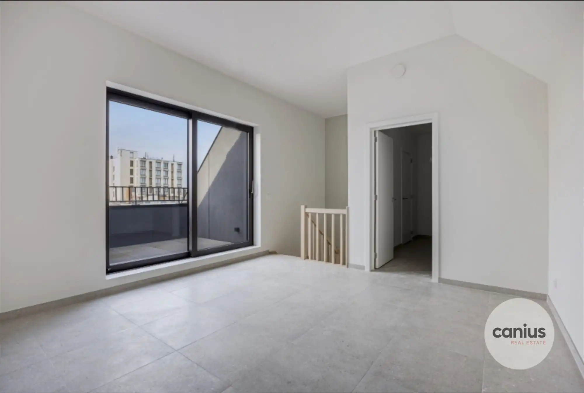 RUIM DUPLEXAPP. MET 3 SLPKS EN 2 TERRASSEN foto 16