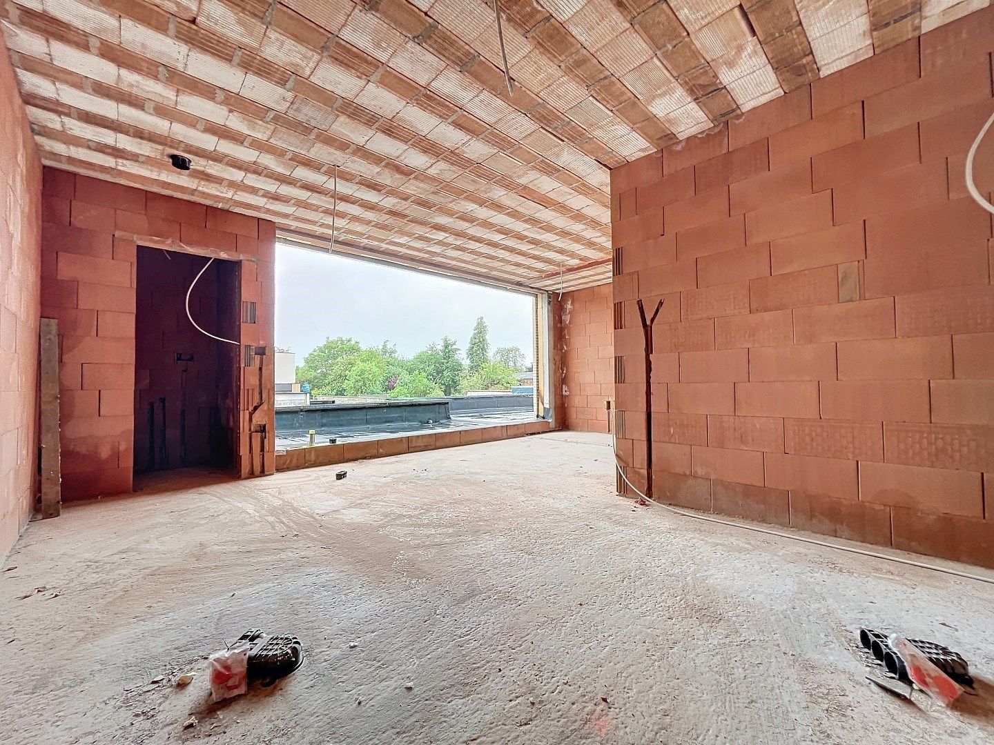 Prachtige nieuwbouw met 2 ruime slaapkamers in centrum Beveren foto 1