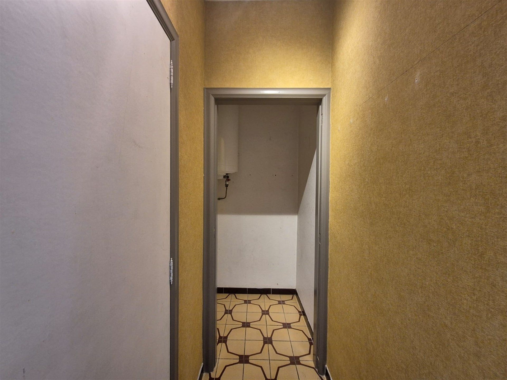Gunstig gelegen gelijkvloers appartement met gezellig tuintje. foto 23