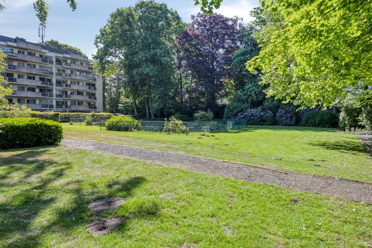 Ruim 3 slpk appartement met garage en terras foto 21