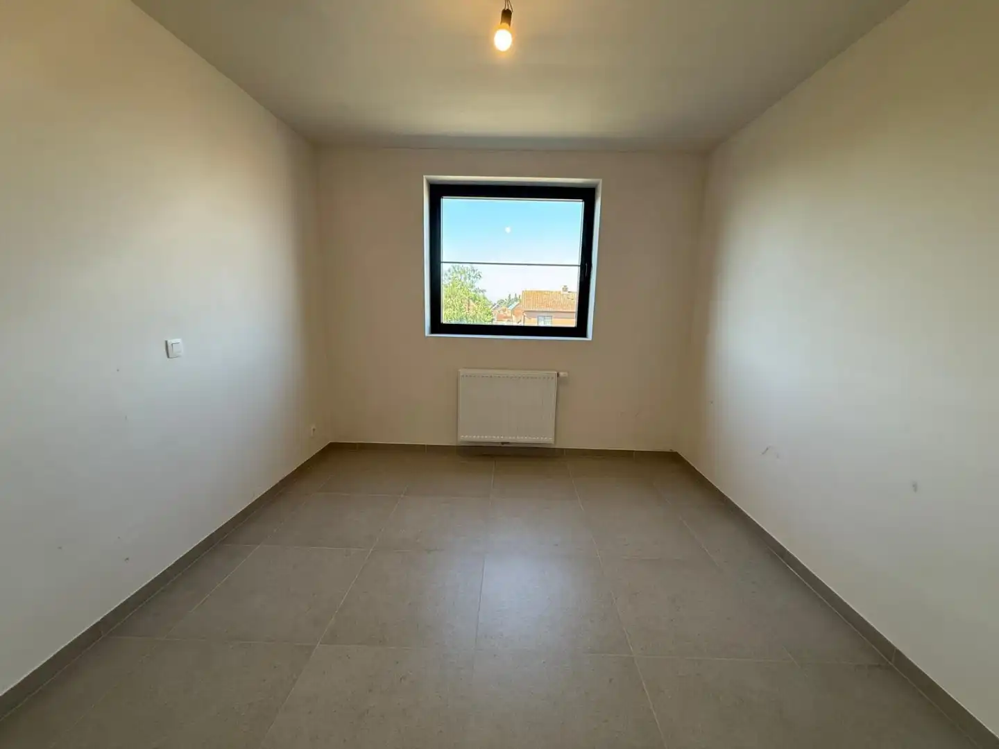 Instapklare nieuwbouwwoning in rustige recente woonwijk foto 14