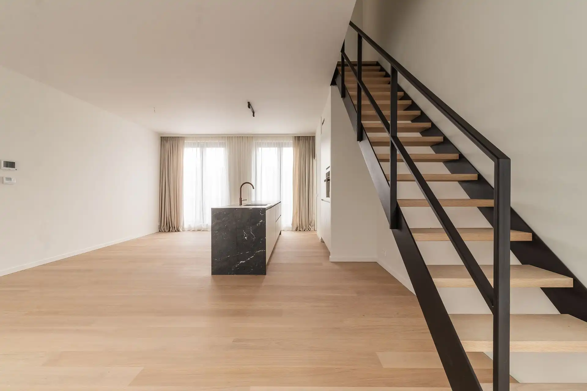 Modern en energiezuinig duplexappartement in Wilrijk foto 3