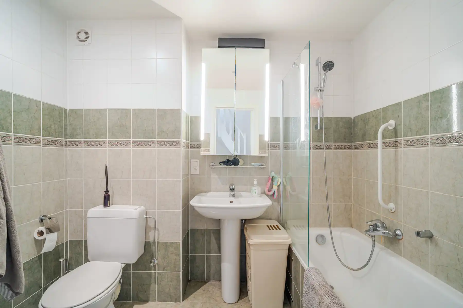 Huis te koop foto 16