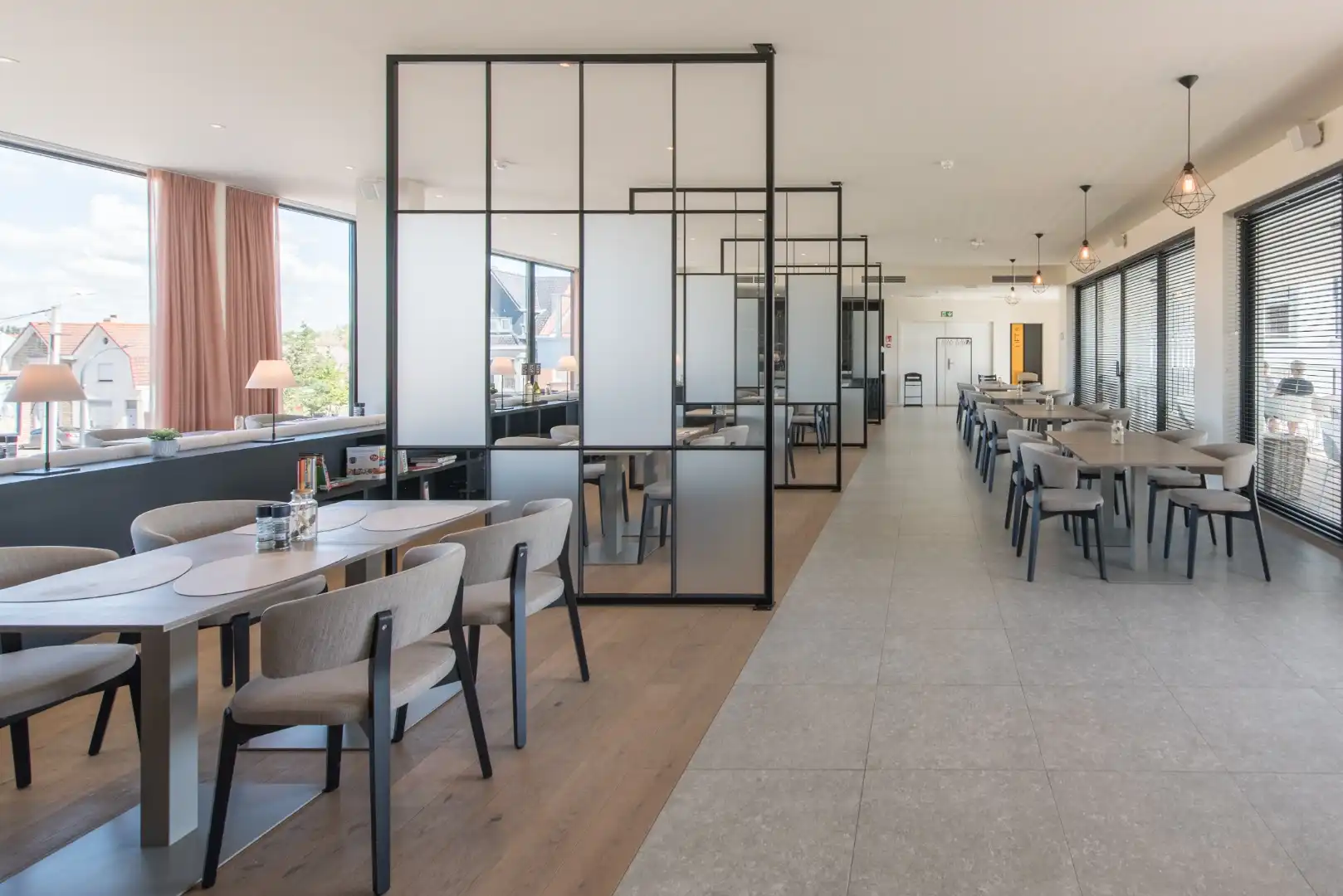 Brasserie in luxe flatcomplex foto 7