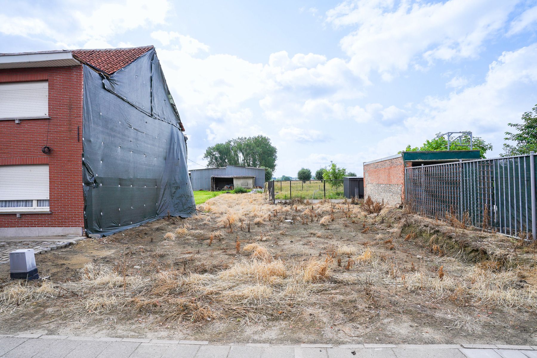 Bouwgrond voor halfopen bebouwing (258m²) te Tisselt foto 3