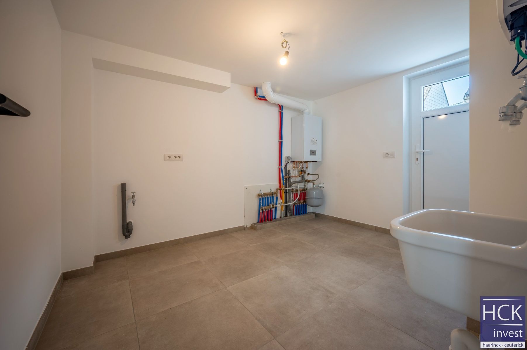 WAREGEM - Instapklare & energiezuinige woning met 4 SLPK. én uitweg ! foto 30
