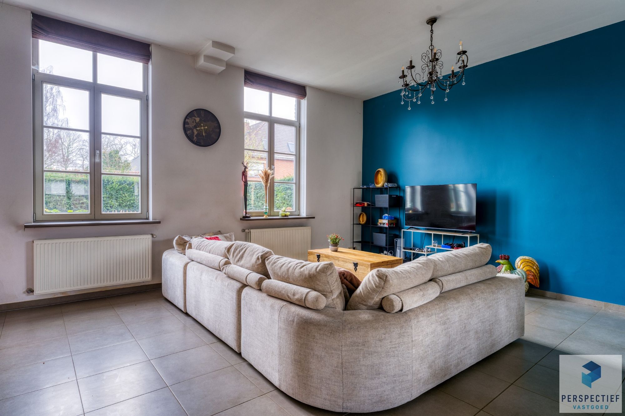 BEZOEKMOMENT ZATERDAG 20/12 VAN 15U TOT 16U30 | Ruime gerenoveerde woning met tuin & 2 privatieve autostaanplaatsen foto 5