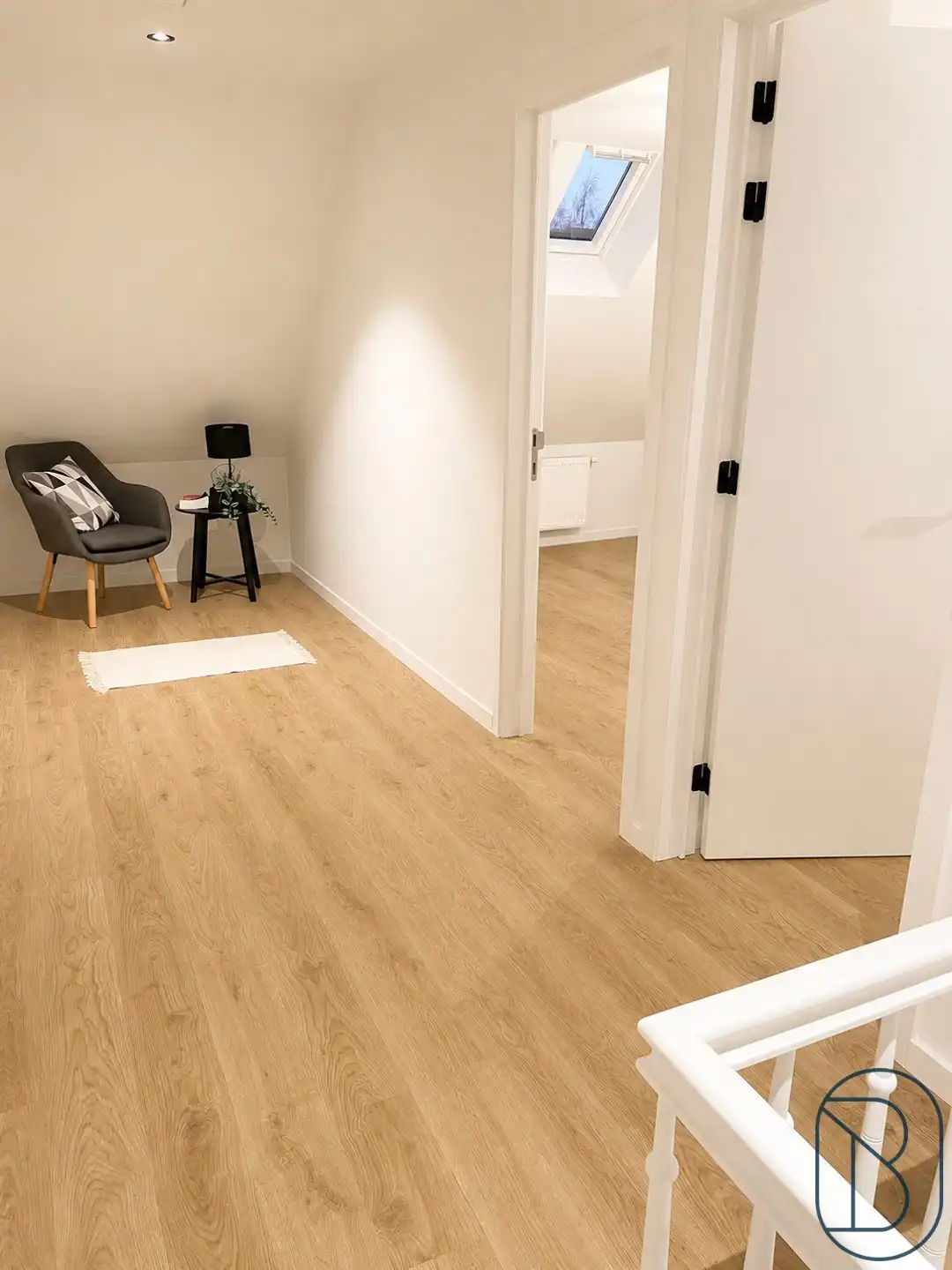 Volledig gerenoveerde woning met 3slpk, tuin en uitweg! foto 15