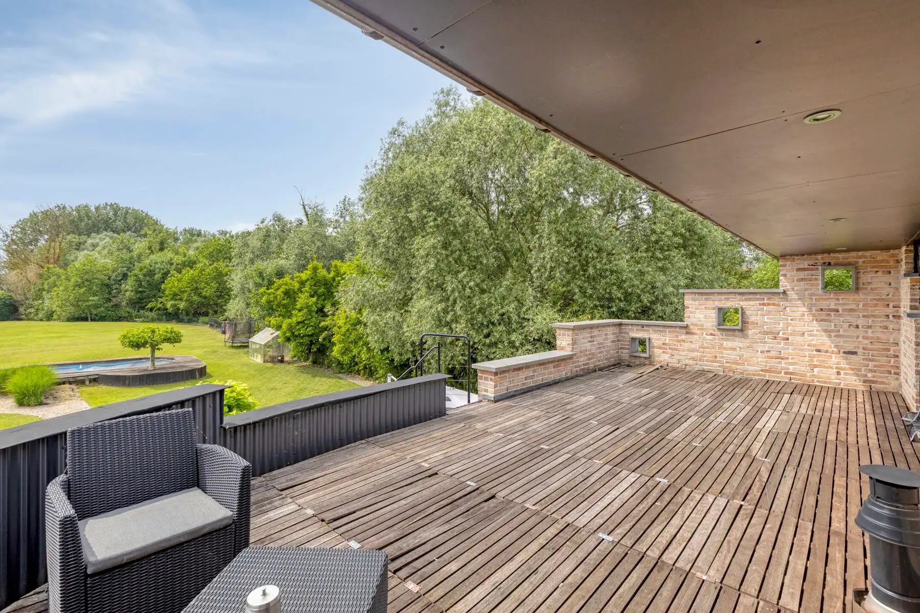 TE KOOP - Villa met 5 slaapkamers en 2 badkamers uit 2001 foto 22