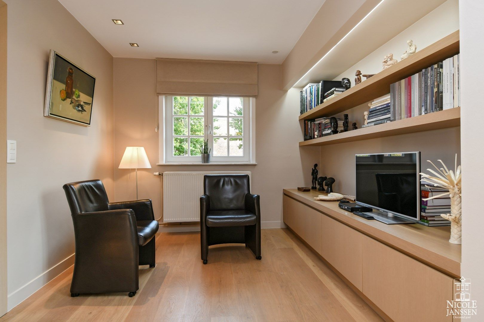 Statige villa met multifunctionele ruimte foto 12