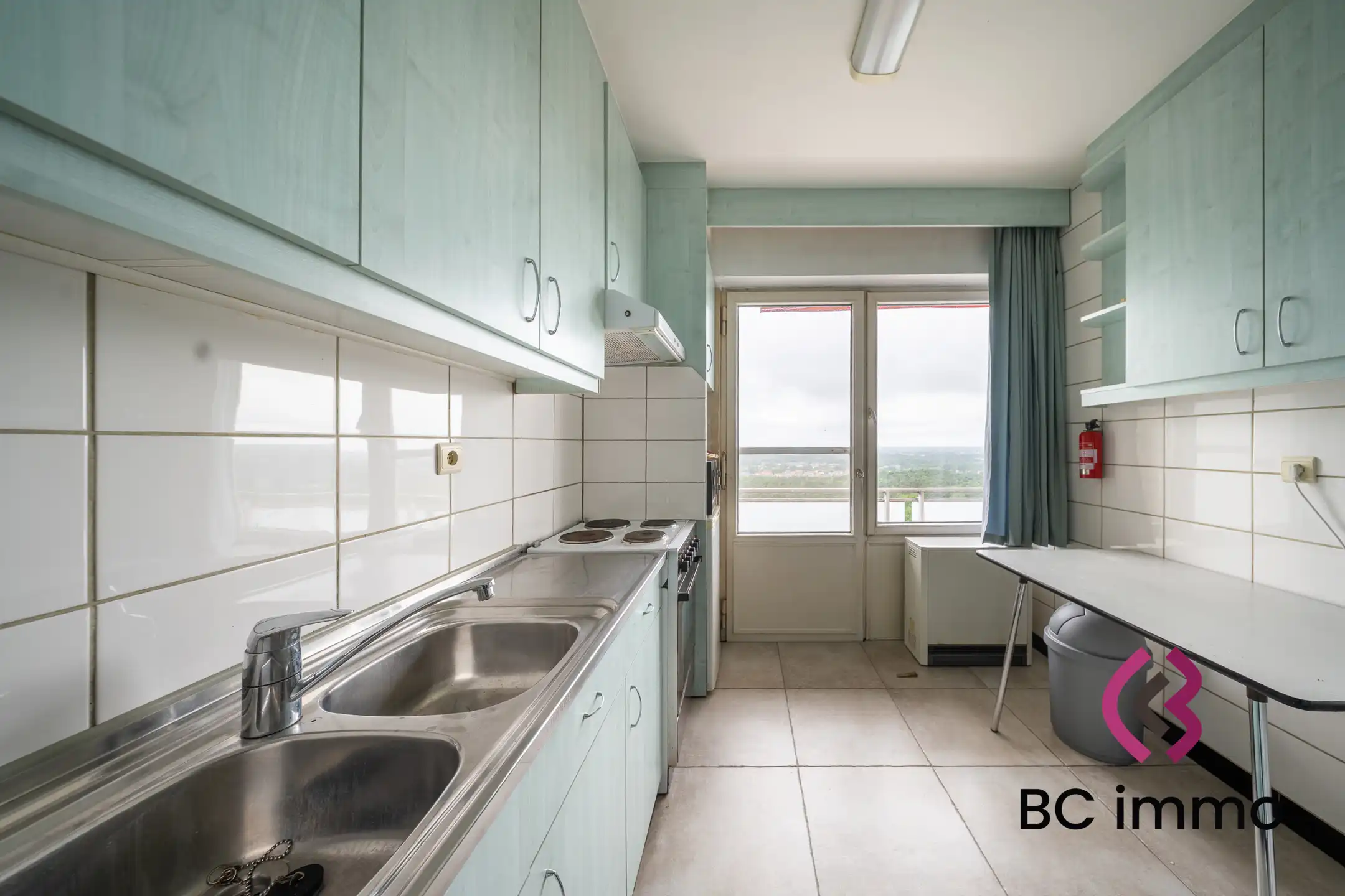 2 slaapkamer appartement met panoramisch uitzicht op toplocatie foto 9