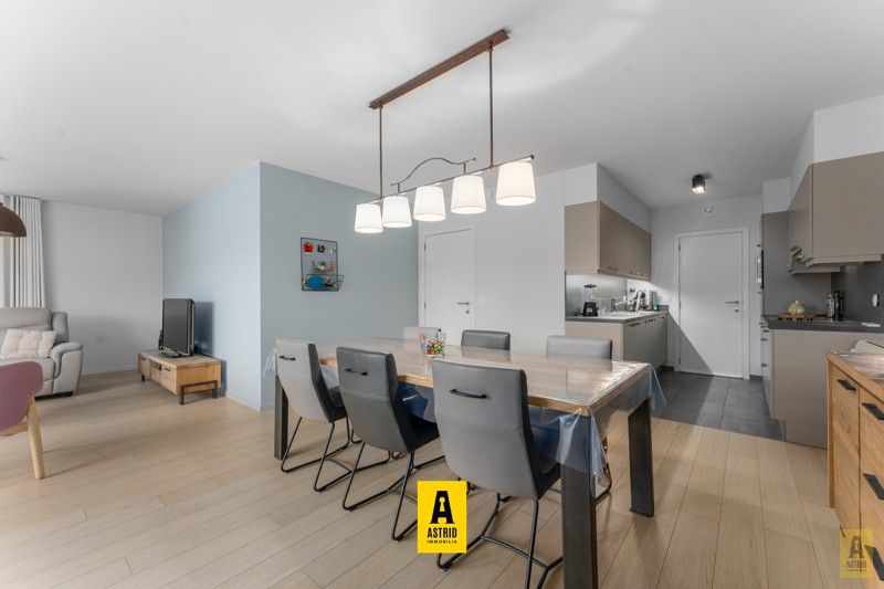 Schitterend ruim appartement op topligging met groot terras! foto 6